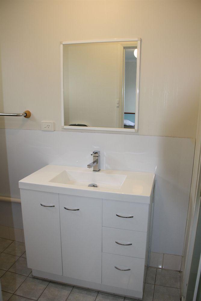 Hobart Tower Motel Extérieur photo