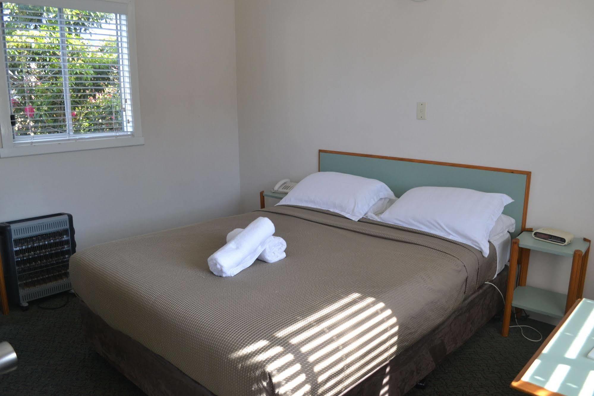 Hobart Tower Motel Extérieur photo