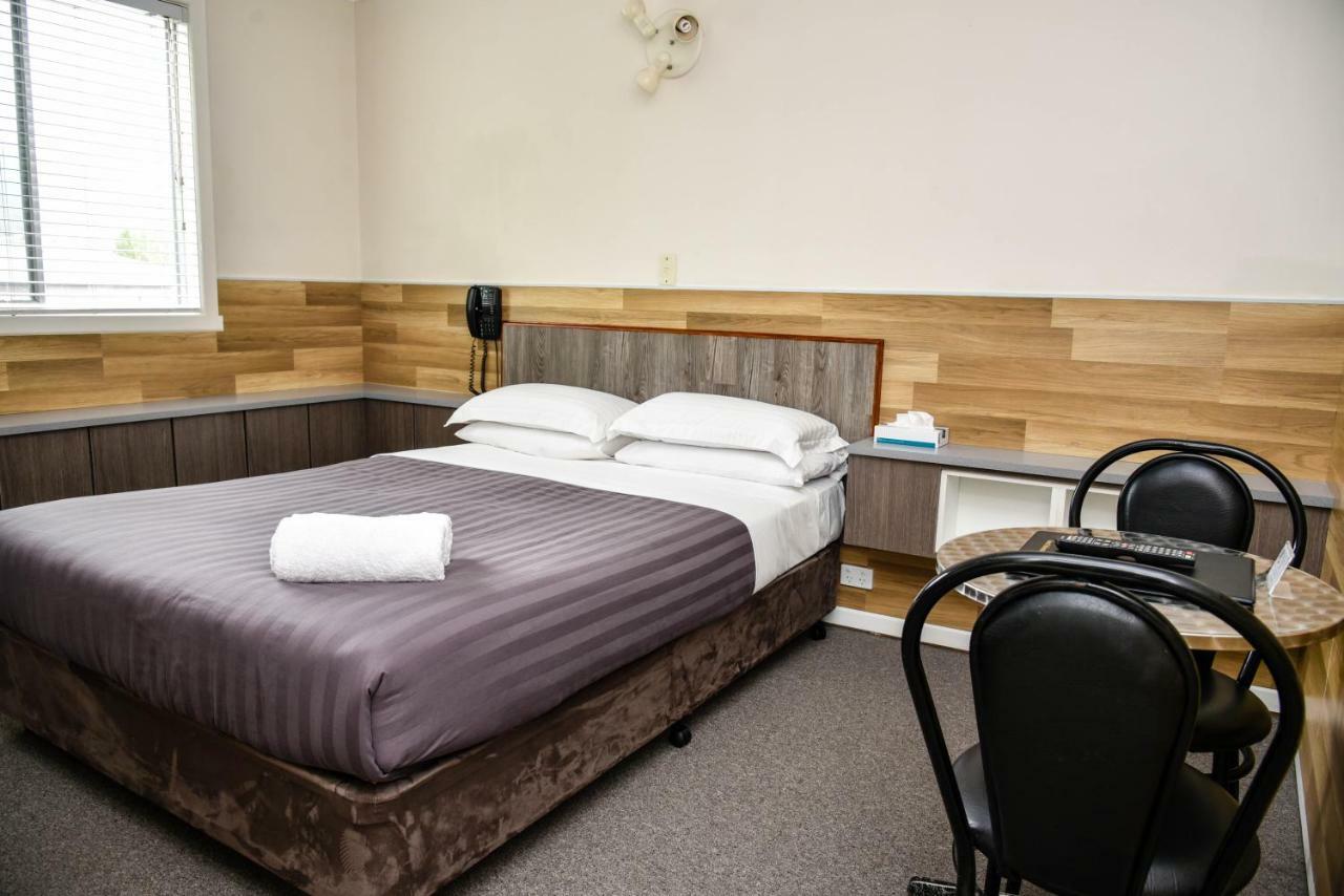 Hobart Tower Motel Extérieur photo